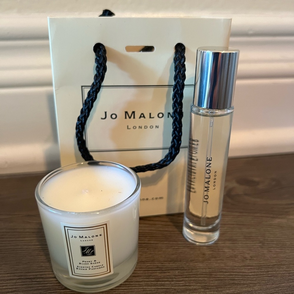 Jo Malone Frangipani Flower cologne 10 ml and White Candle Set
